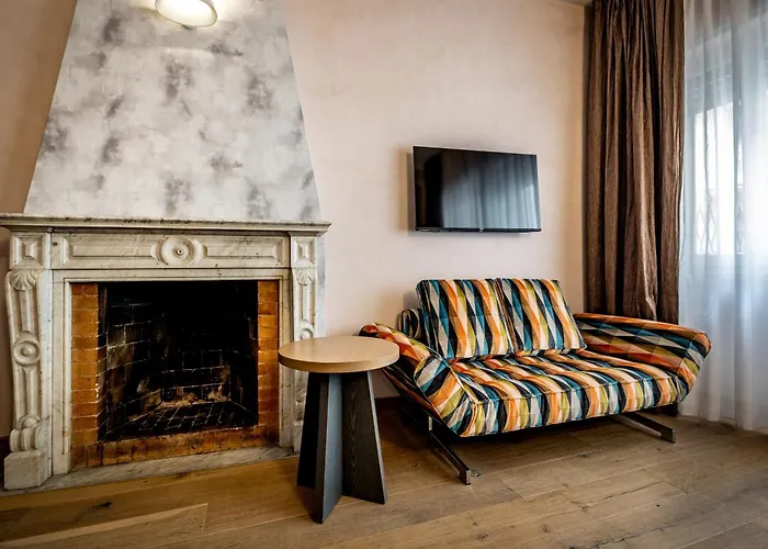 Florence Old Bridge B&BBed and Breakfast